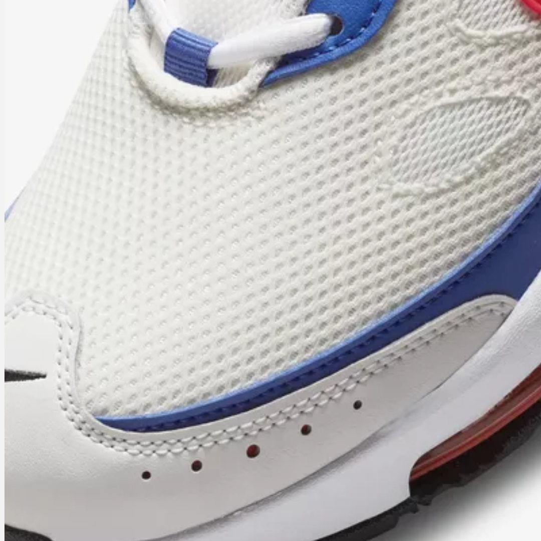 Teni Caballero Nike White