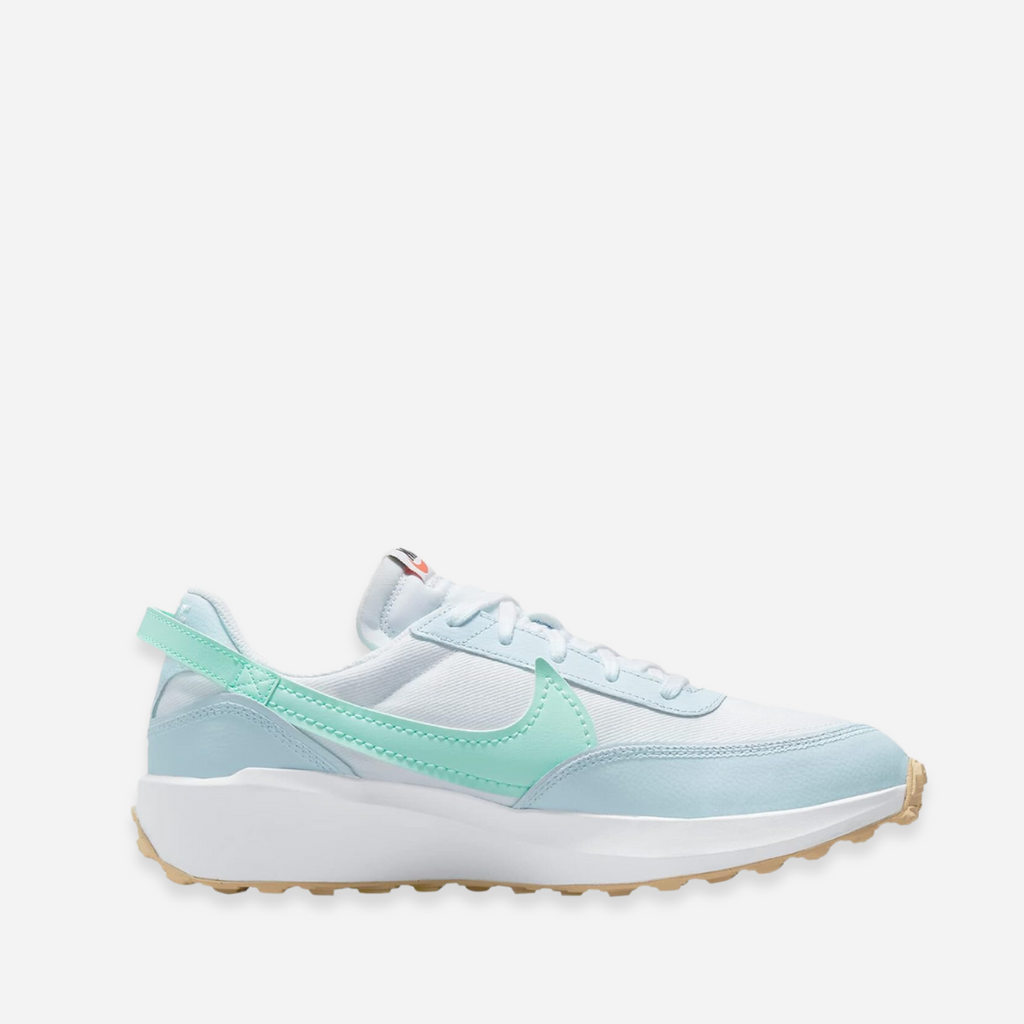 Teni Caballero Nike White
