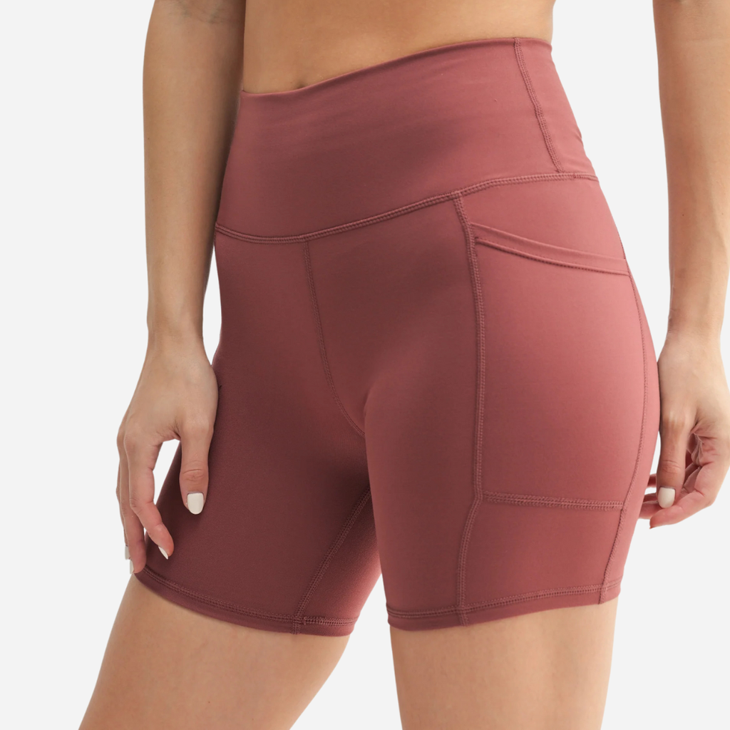 Short Dama Mono B Red Pear