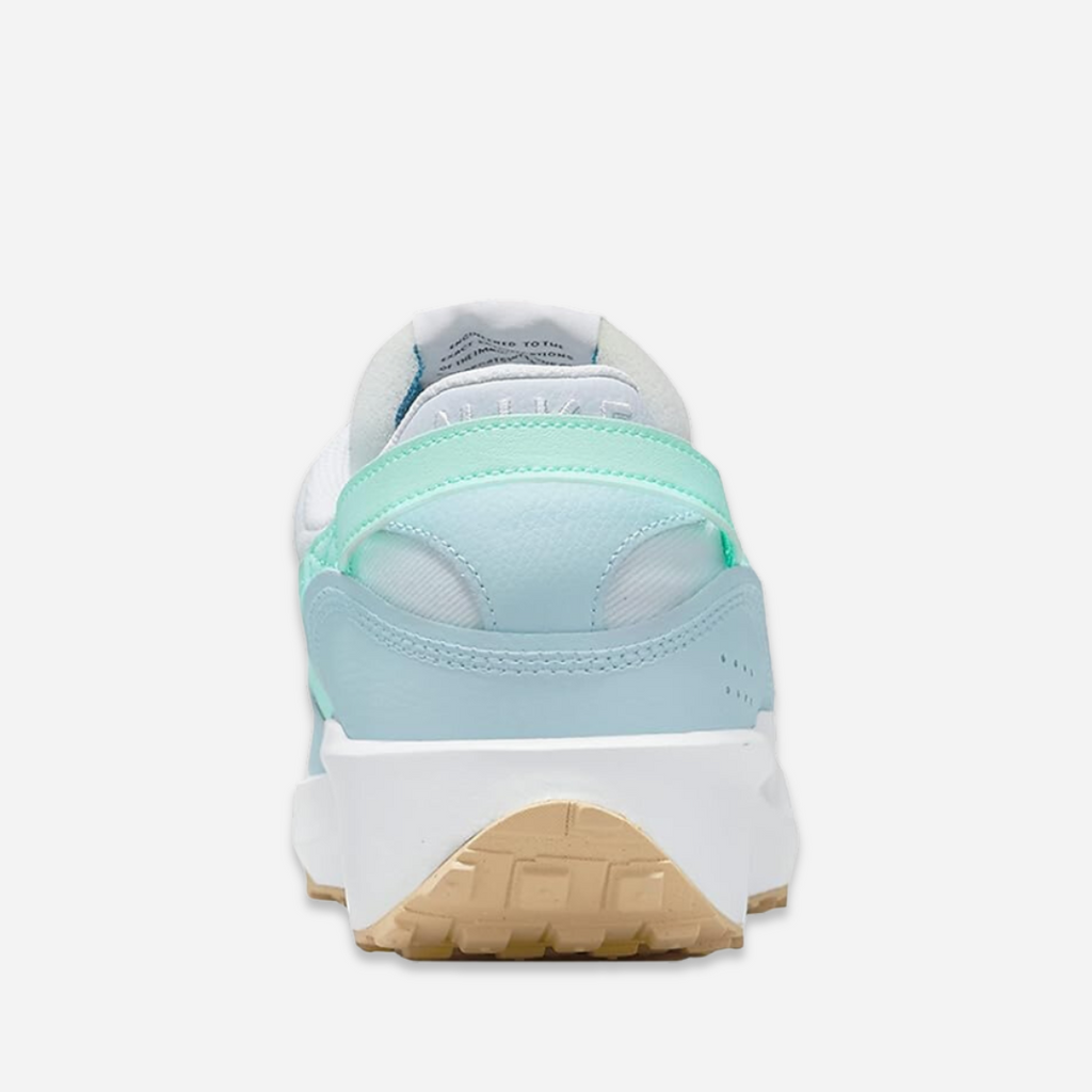 Teni Caballero Nike White