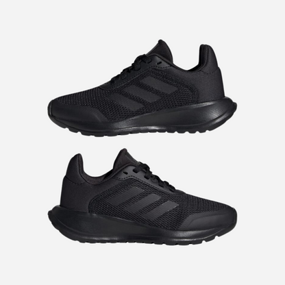 Teni Unisex Adidas Black